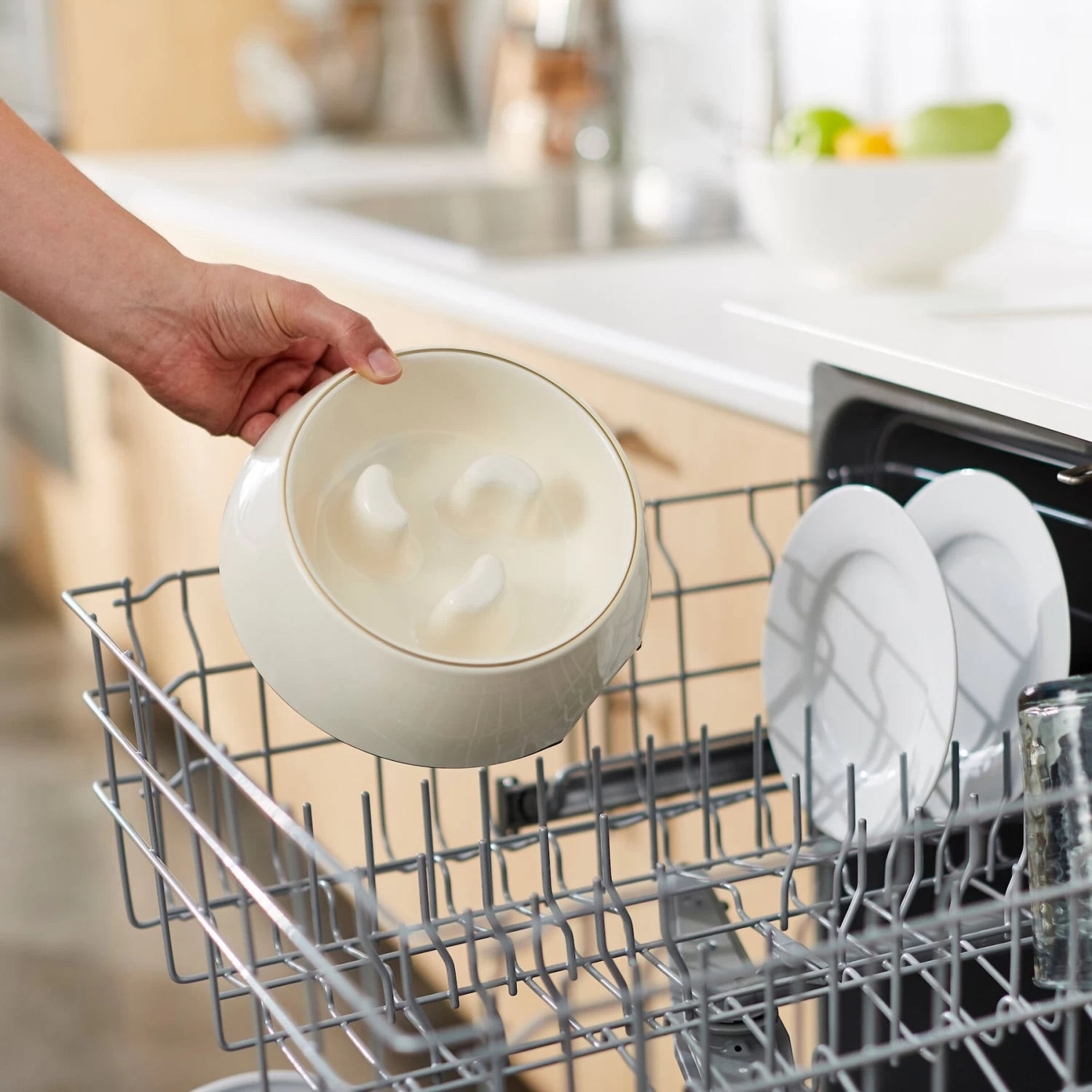 Frisco Melamine Slow Feed Dog & Cat Bowl With Gold Trim - Image 8