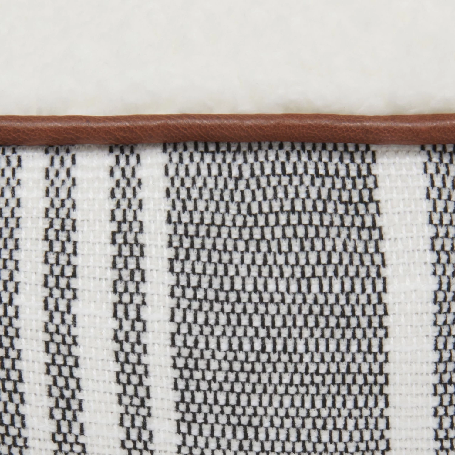 Frisco Farmhouse Double Bolster Dog & Cat Cuddler - Image 4