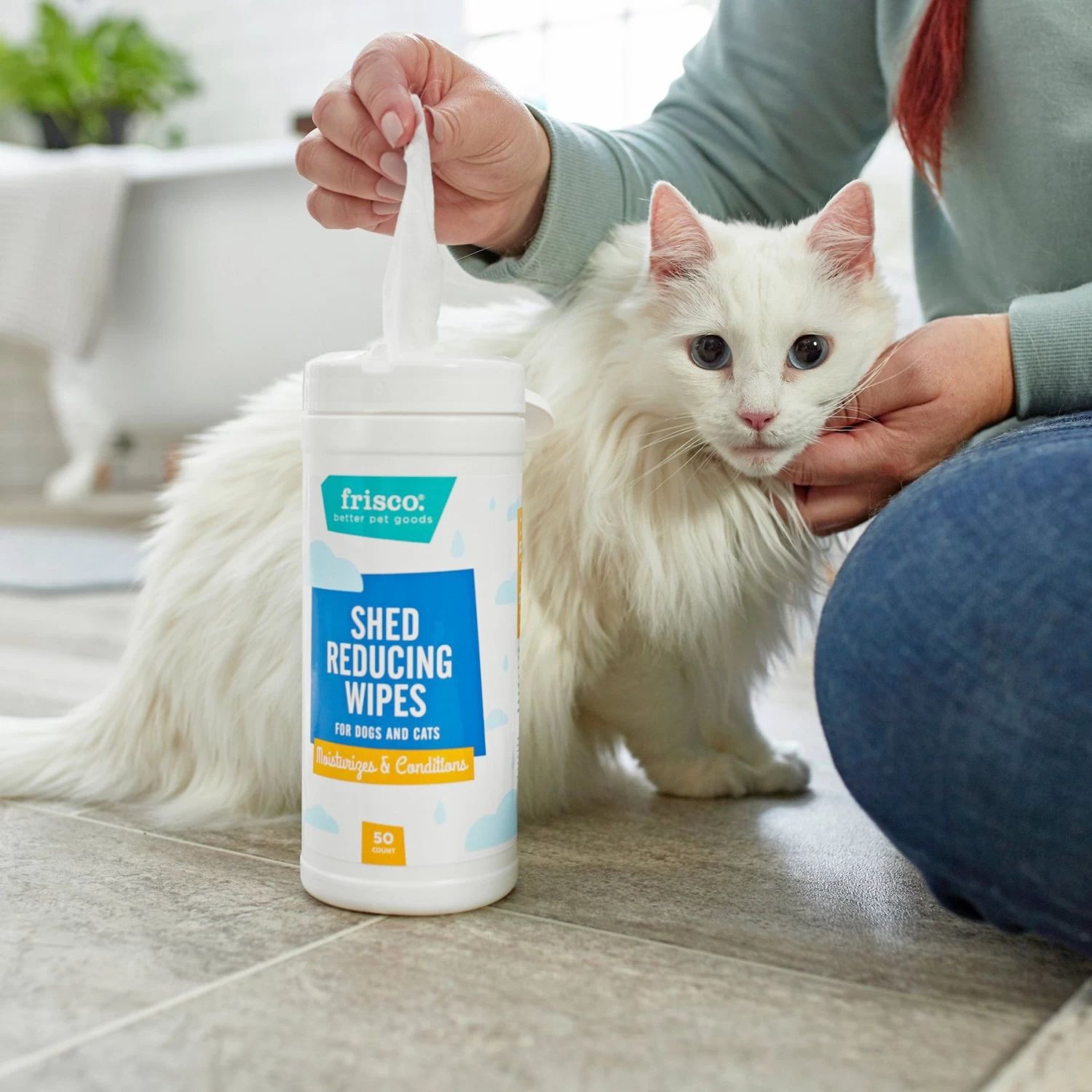 FURminator Long Hair Dog Deshedding Tool & Frisco Shed Reducing Waterless Grooming Wipes For Dogs & Cats, 50 Count - Image 7